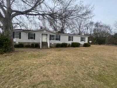 Mobile Home at 1576 Highway 29 S East Dublin, GA 31027