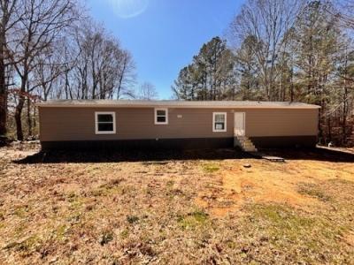 Mobile Home at 427 Garrett Rd N Florence, MS 39073