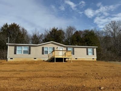 Mobile Home at 410 Mcdonald Rd Midway, TN 37809