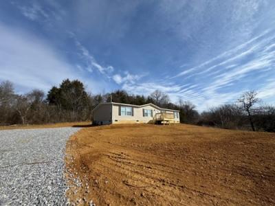 Photo 2 of 20 of home located at 410 Mcdonald Rd Midway, TN 37809