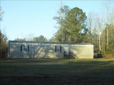 Mobile Home at 4545 Loop Rd Liberty, MS 39645