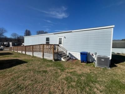 Photo 3 of 17 of home located at 8650 Lu Ln Ooltewah, TN 37363