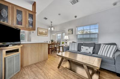 Photo 4 of 14 of home located at 7125 Fruitville Rd 0432Pt Sarasota, FL 34240