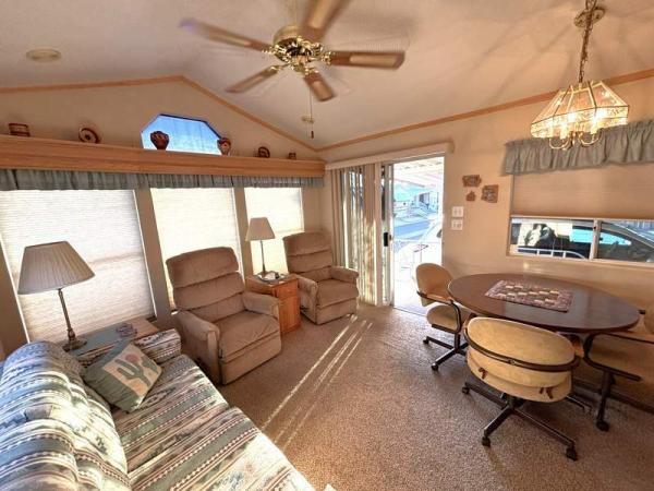 1994 Skyline Manufactured Home