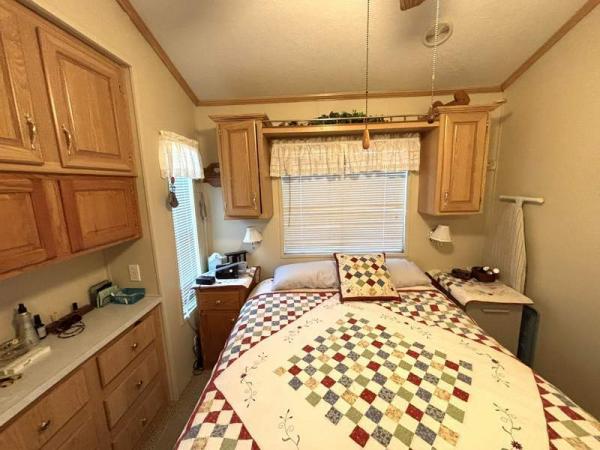 1994 Skyline Manufactured Home