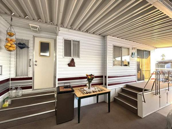 1994 Skyline Manufactured Home