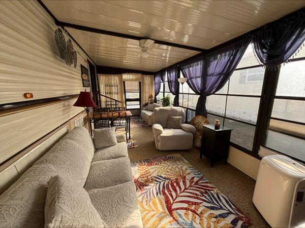 1988 Mobile Home