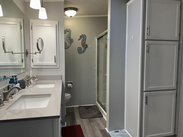 1994 Palm Harbor 5061B Mobile Home