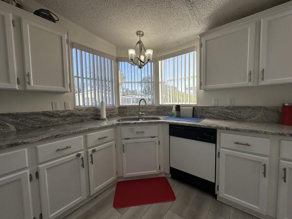1994 Palm Harbor 5061B Mobile Home
