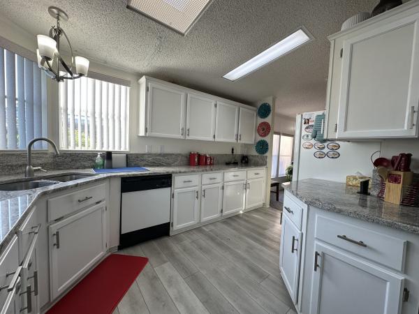 1994 Palm Harbor 5061B Mobile Home