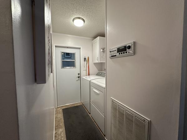 1994 Palm Harbor 5061B Mobile Home
