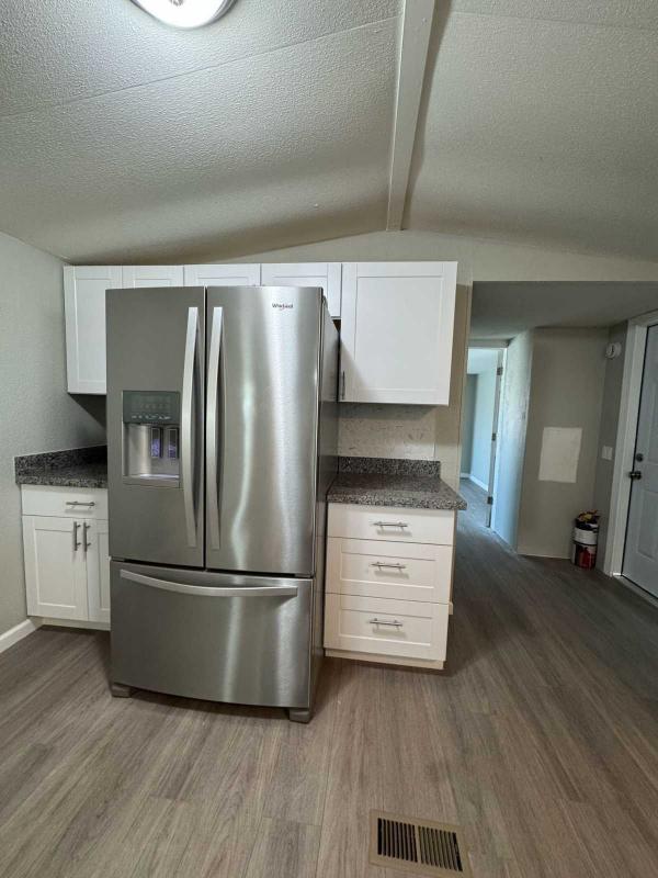 1985 New Moon Mobile Home