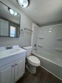 1985 New Moon Mobile Home