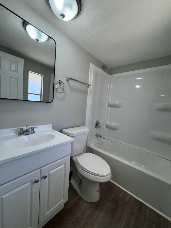 1985 New Moon Mobile Home