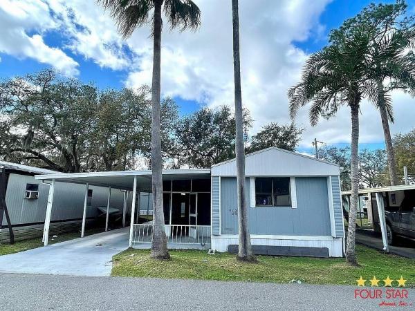 Photo 1 of 2 of home located at 516 Mathew Rd Lakeland, FL 33815