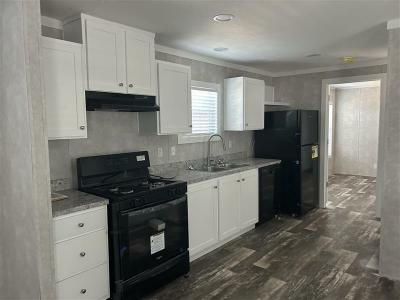 Photo 2 of 8 of home located at 1480 Fay Rd., #70 Loveland, OH 45140