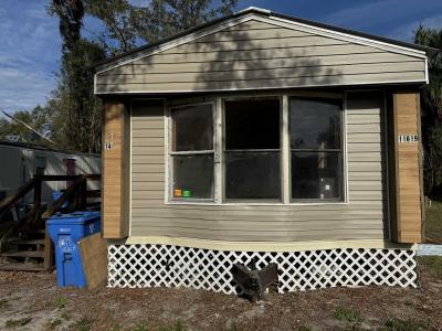 Mobile Home at 11611 Sir Lawrence Court, Site 14 Thonotosassa, FL 33592