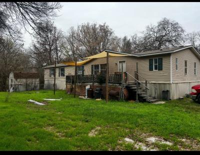 Mobile Home at 351 River Bend Dr New Braunfels, TX 78130