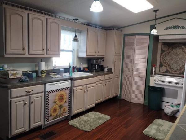 1984 Palm Harbor Manufactured Home