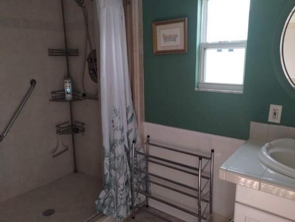 1984 Palm Harbor Manufactured Home