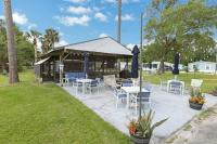 1984 Palm Harbor Manufactured Home