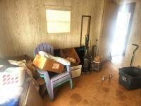 1981 Hillcrest Manufactured Home