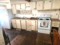 1981 Hillcrest Manufactured Home
