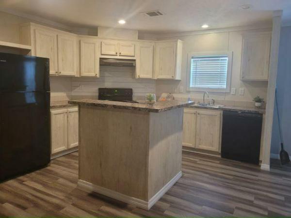 Photo 1 of 2 of home located at 1123 Walt Williams Road, #178 Lakeland, FL 33809