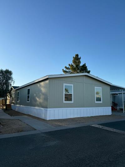 Mobile Home at 12721 W Greenway Rd Lot 26 El Mirage, AZ 85335