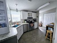 1995 PALM PH097166A/BFL Mobile Home