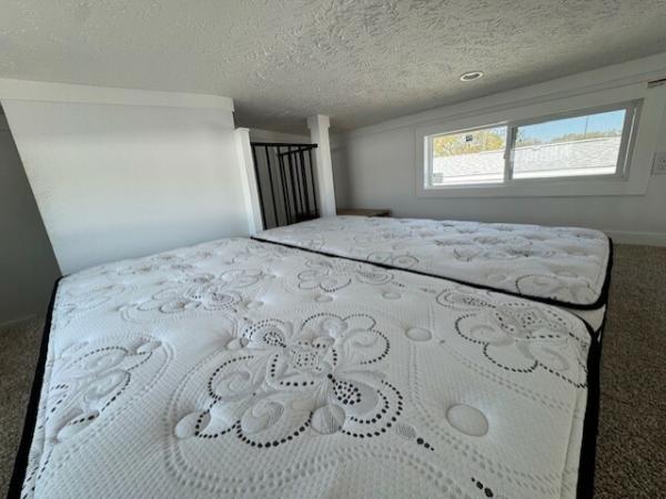 2025 Athens Park aps-528 Mobile Home