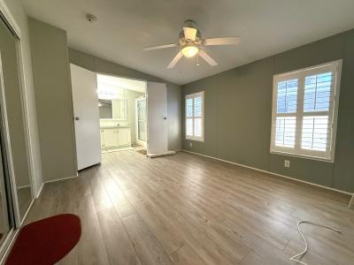 Photo 4 of 13 of home located at 5852 SW 57th Place Ocala, FL 34474