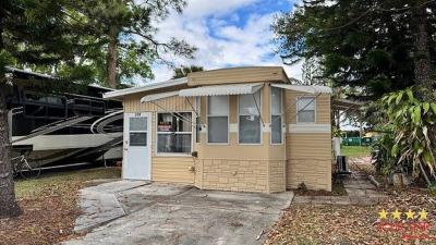 Mobile Home at 9455 108th Ave Vero Beach, FL 32968