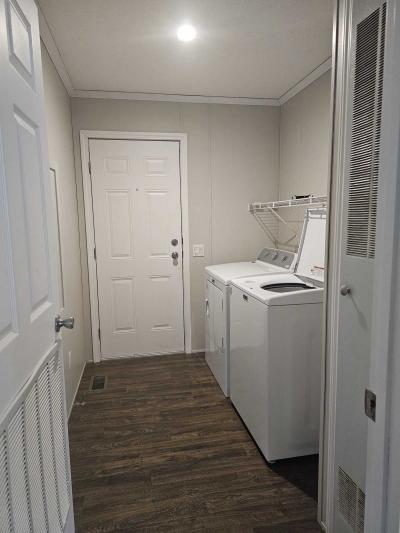 Photo 4 of 8 of home located at 5031 Curtis Dr. SW #87 Wyoming, MI 49509
