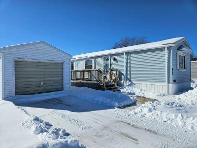 Mobile Home at 1331 Bellevue St  Lot 477 Green Bay, WI 54302