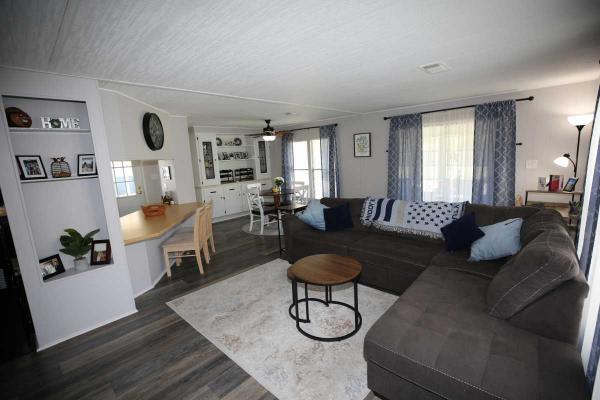 1982 SHER hs Mobile Home