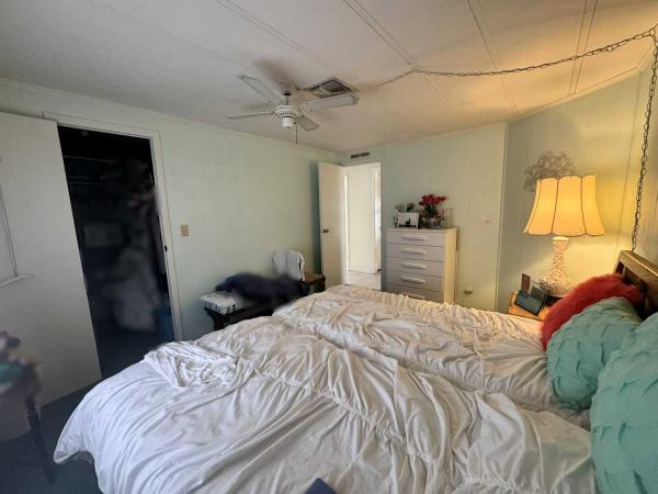 1984 Palm MH Mobile Home