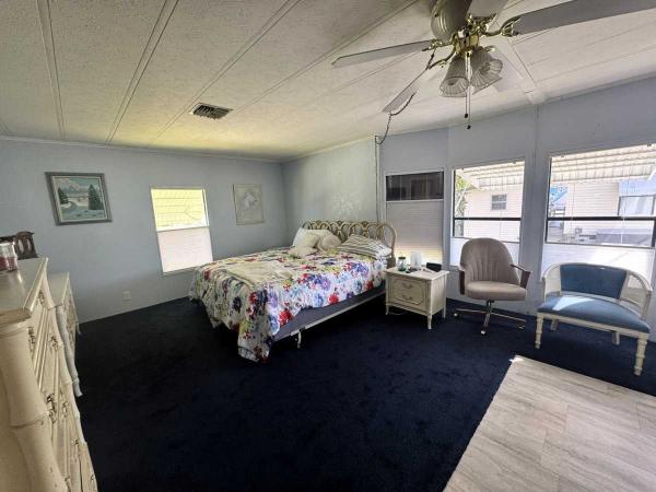1984 Palm MH Mobile Home