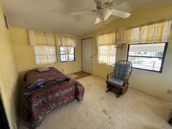 1984 Palm MH Mobile Home
