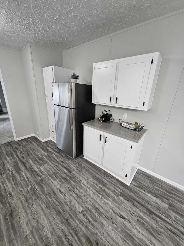 Dutch Park Manufactured Home
