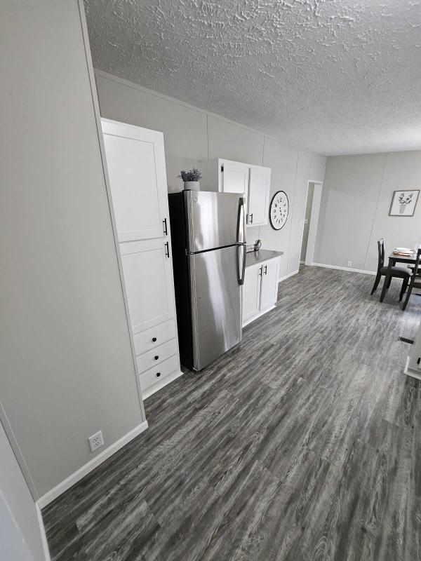Dutch Park Manufactured Home