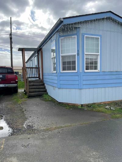 Mobile Home at 605 California Way Sp. #10 Longview, WA 98632