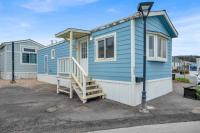 1985 Bay Manufactured Home