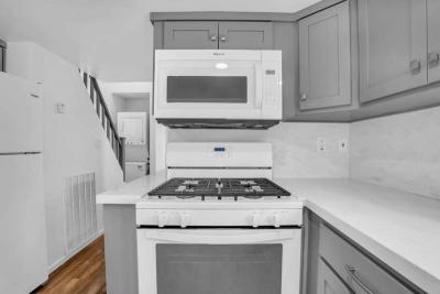 Photo 5 of 8 of home located at 105 1st Avenue Pacifica, CA 94044