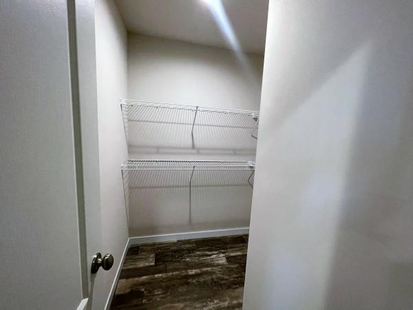 2025 Champion 2L N675 Mobile Home