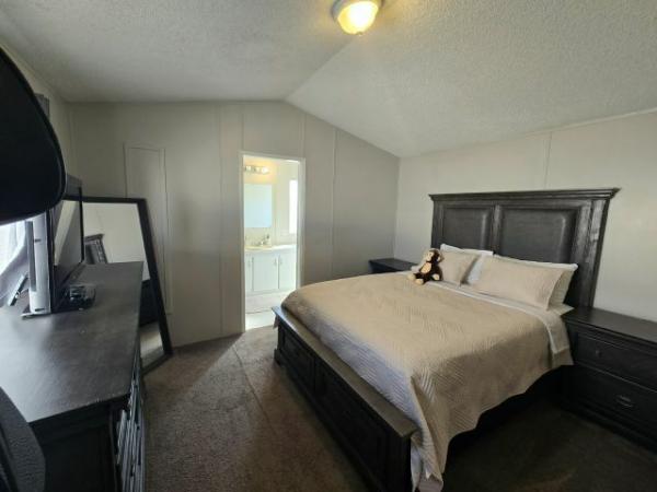1997 Fleetwood Manufactured Home