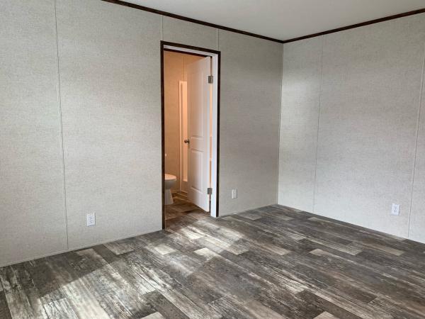 2024 Champion Home Builders, Inc. mobile Home
