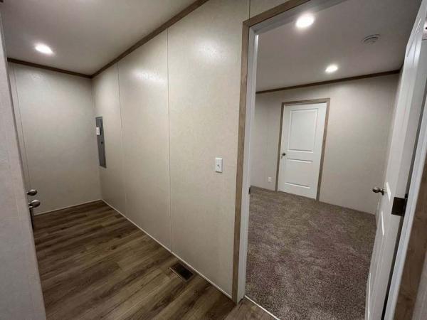2024 Clayton - Wakarusa Mobile Home