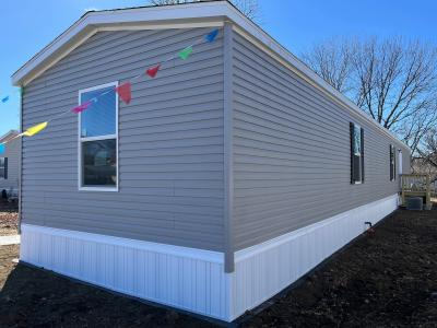 Photo 3 of 31 of home located at 1711 SW 11th St #266 Lincoln, NE 68522