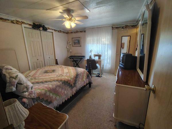 1983 Homes of Merit Mobile Home